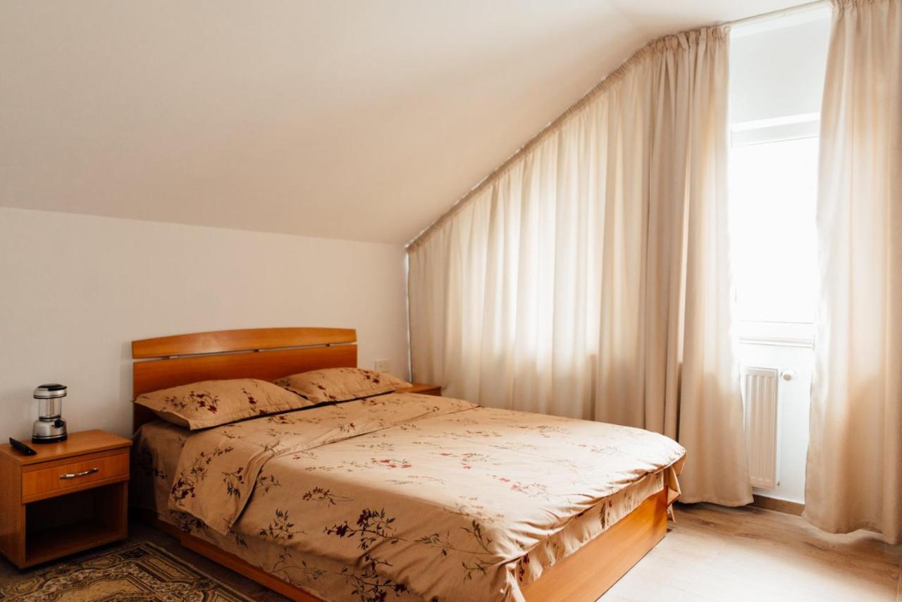 Autentic Adorabil Apartment Albestii Paminteni Bagian luar foto