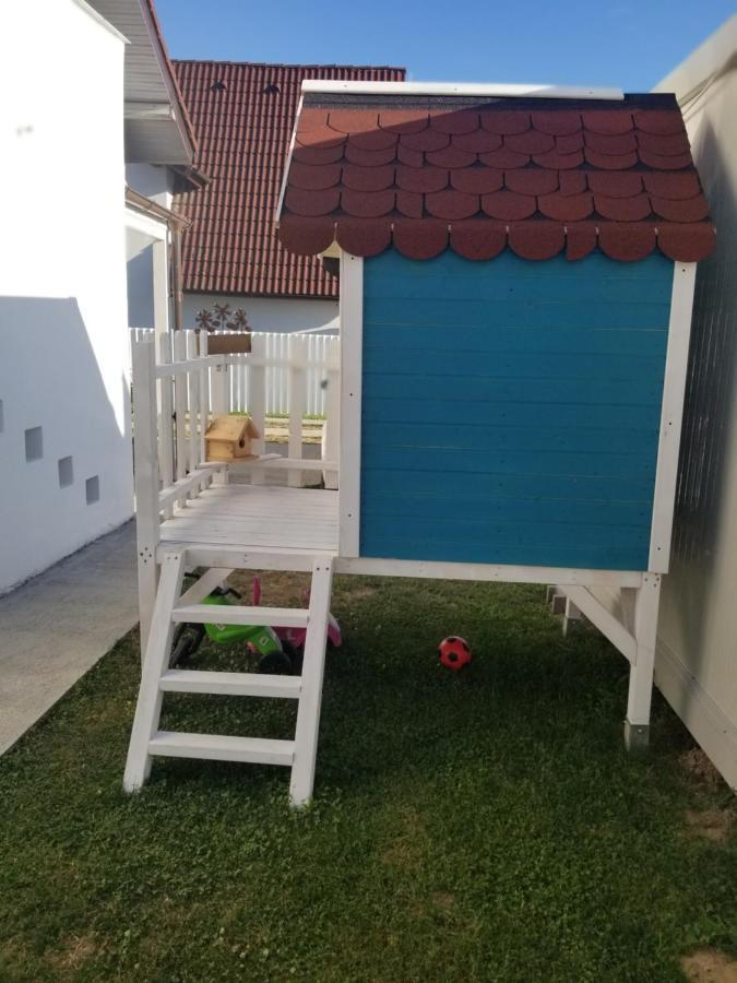Autentic Adorabil Apartment Albestii Paminteni Bagian luar foto