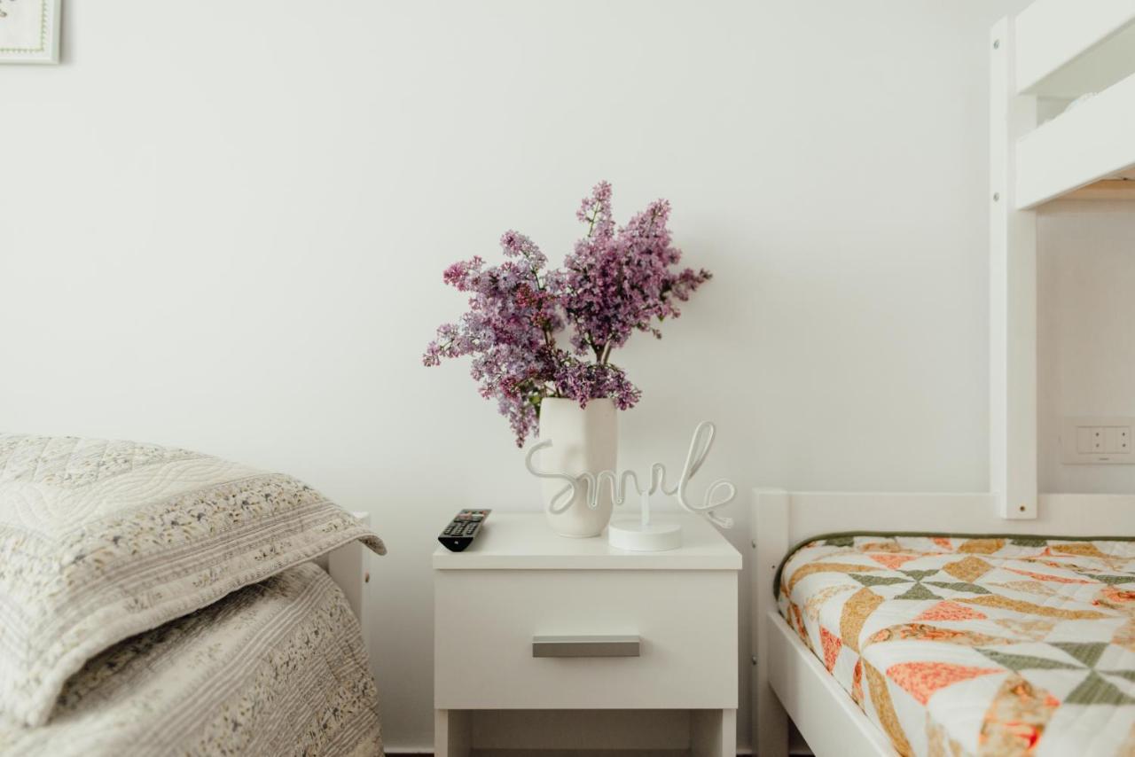 Autentic Adorabil Apartment Albestii Paminteni Bagian luar foto